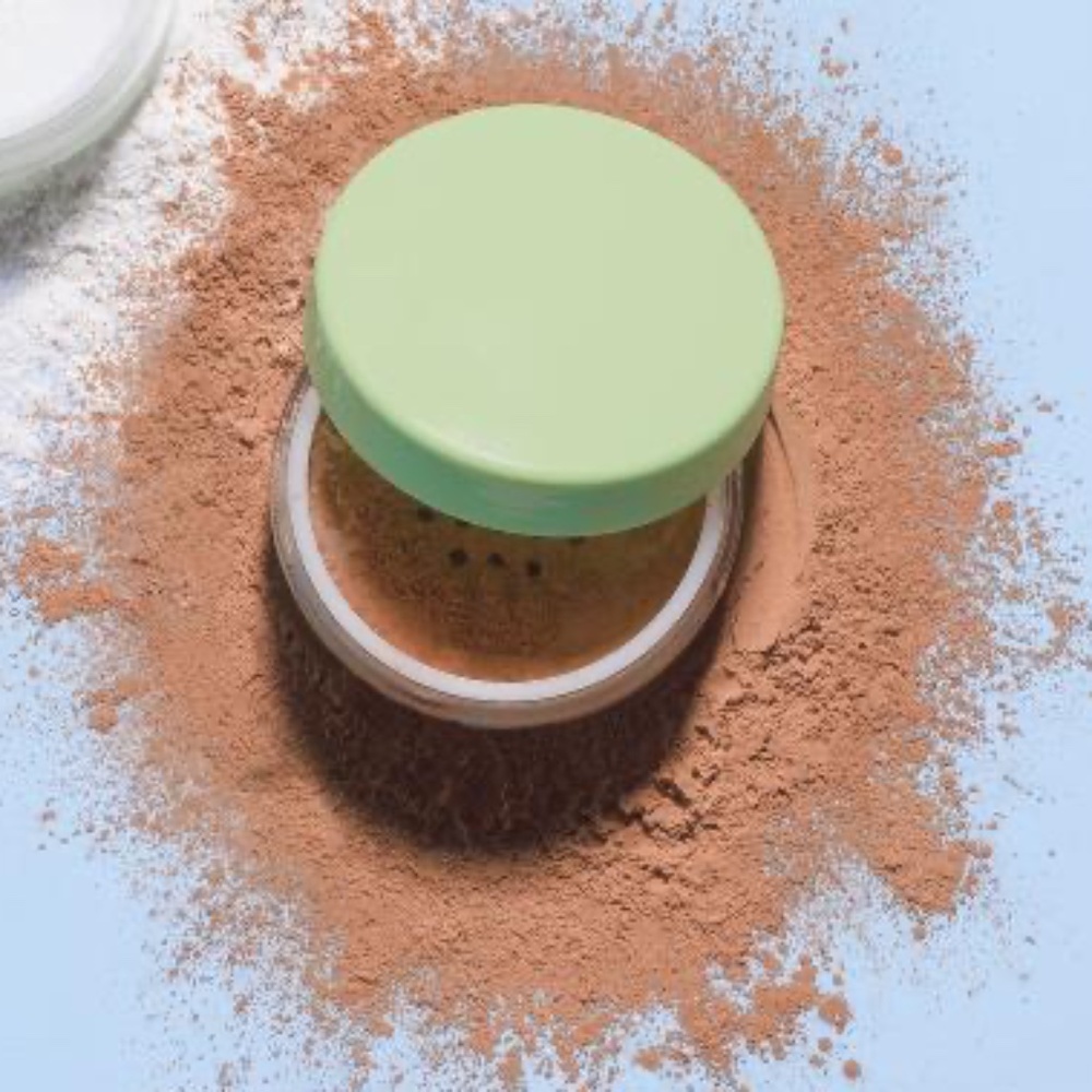 NEW Pixi by Petra H2O Skinveil Hydrating Loose Powder - Sunkissed 0452 - 0.2 oz